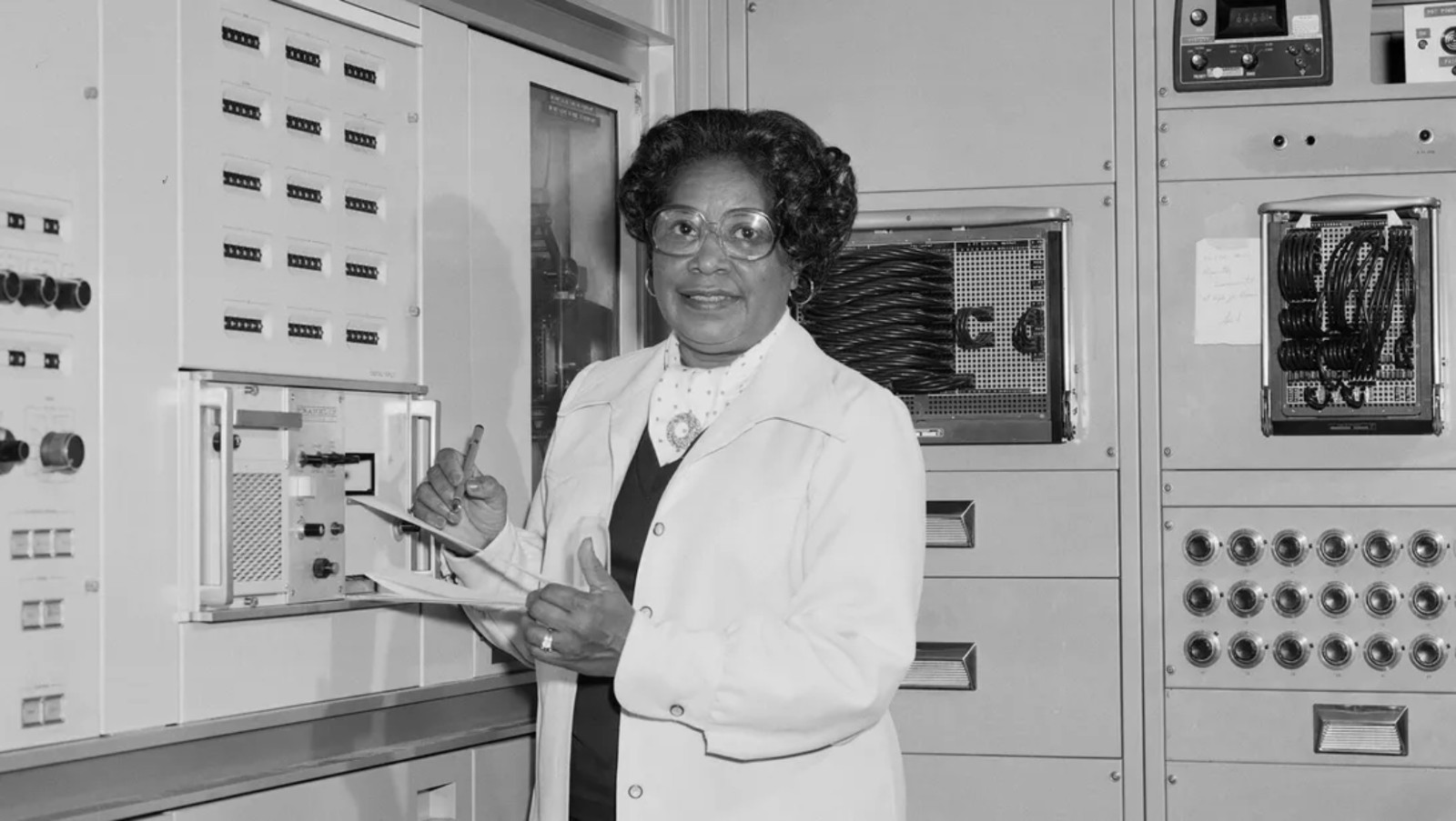 NASA總部以第一位非裔女工程師Mary W. Jackson重新命名